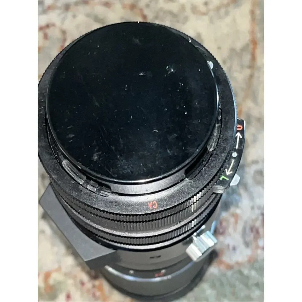 Vivitar Auto Tele-Zoom 90-230mm f4.5 MD Mount